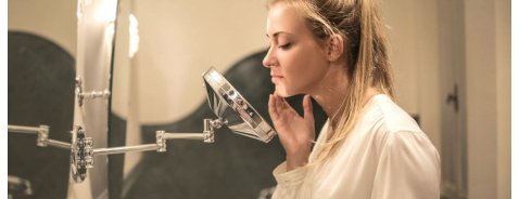 Come curare l'acne tardiva: rimedi e prodotti efficaci Come curare l'acne tardiva: rimedi e prodotti efficaci