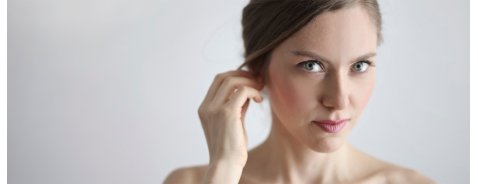 Colpo di freddo all'orecchio: ecco come alleviare il dolore Colpo di freddo all'orecchio: ecco come alleviare il dolore