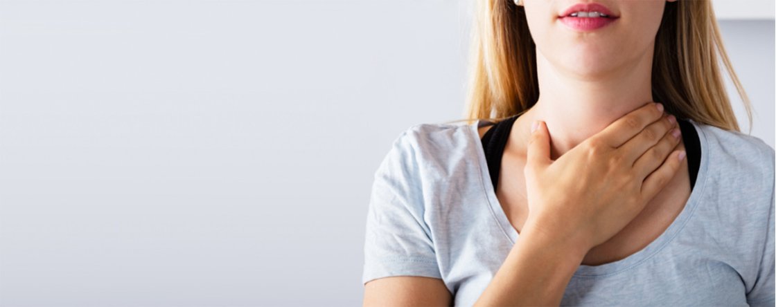 Senti la gola secca? Le cause e i rimedi più efficaci