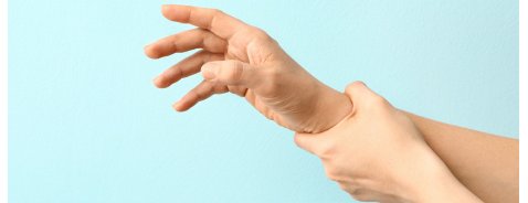 Tremore alle mani: le cause possibili e i rimedi