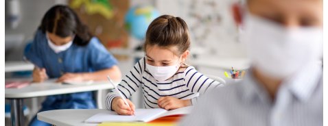 Mascherine per bambini: quando e come usarle Mascherine per bambini: quando e come usarle