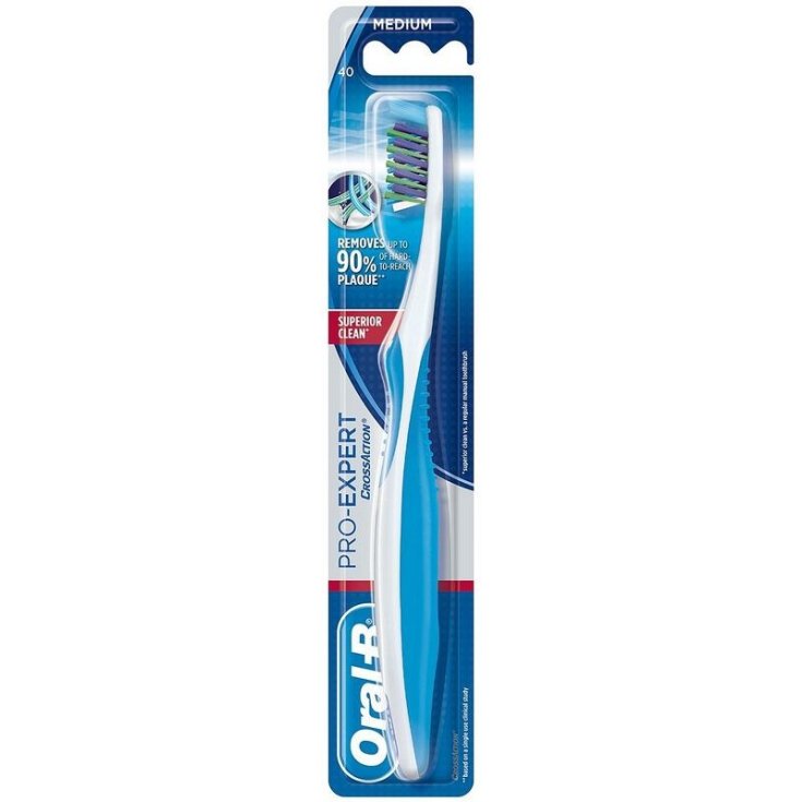 Oral-B&reg; Pro-Expert&nbsp;Anti Placca 40 Medio&nbsp;Spazzolino Manuale