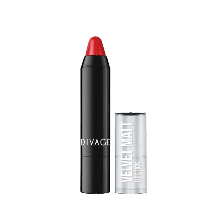 Velvet Matt Lipstick 04 Luxur Red Divage