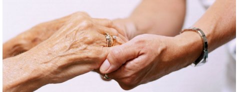 Anziani, i comportamenti da adottare per un estate serena Anziani, i comportamenti da adottare per un estate serena