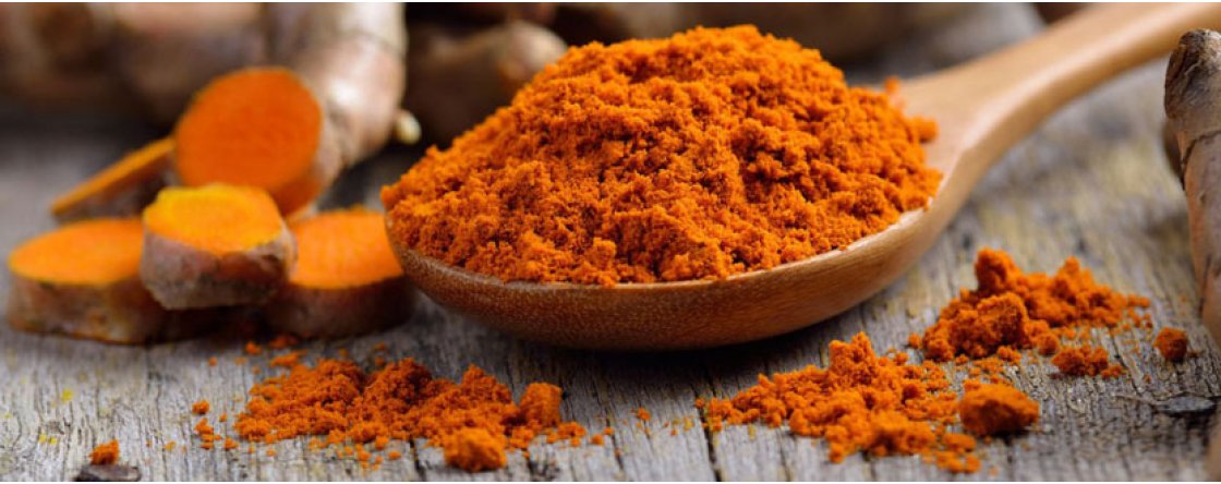 Curcuma, la spezia delle meraviglie: scopri tutti gli effetti sulla salute!