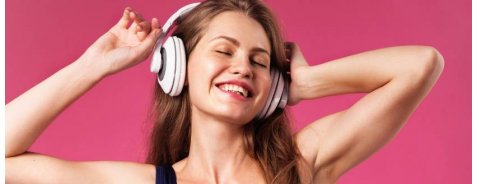 Auricolari e cuffie: danneggiano l'udito? Auricolari e cuffie: danneggiano l'udito?