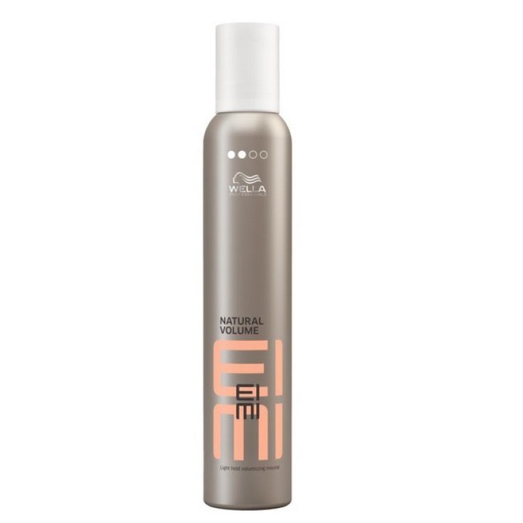 Wella Eimi Natural Volume Livello Di Tenuta 2 300ml
