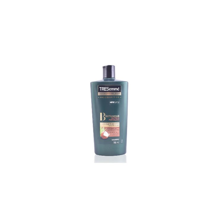 Tresemm&eacute; Botanique Nourish & Replenish Shampoo 700ml